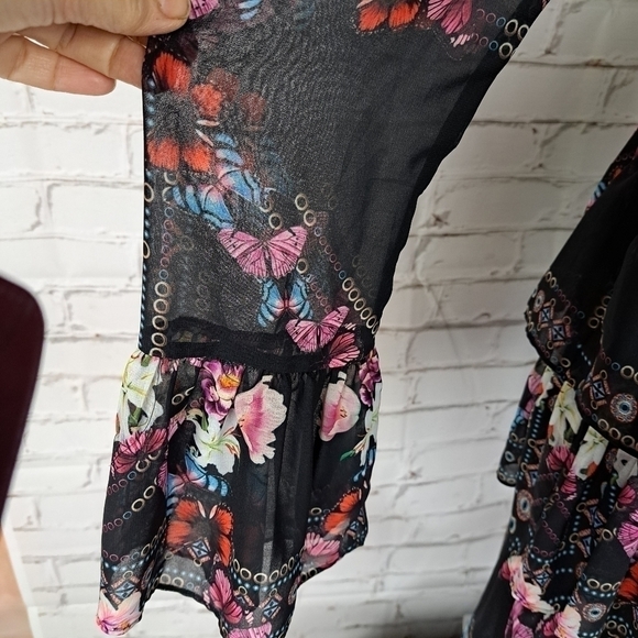 𝅺BEBE‎ Print Ruffle Tiered Dress - Picture 9 of 16